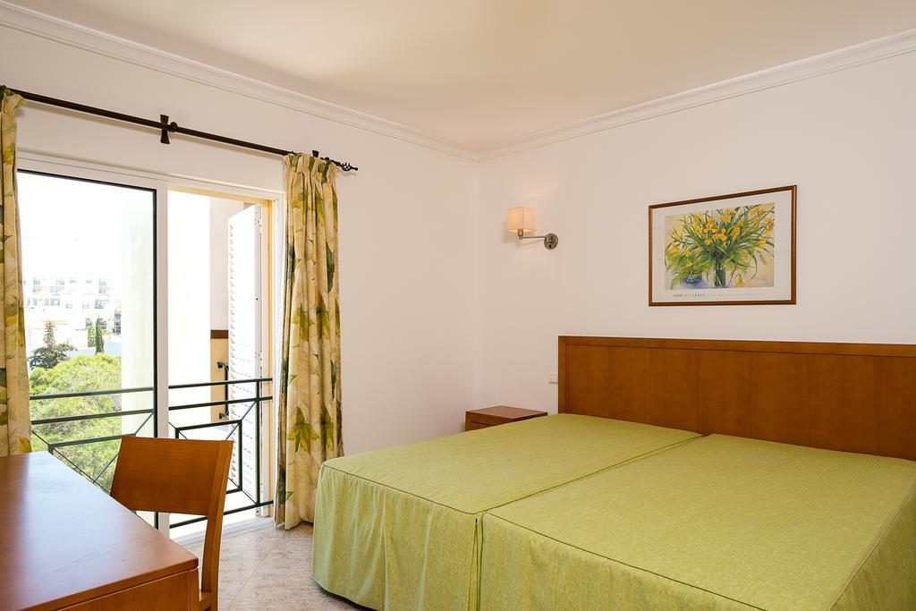 Apartamentos Benvindo By Umbral Albufeira Room photo