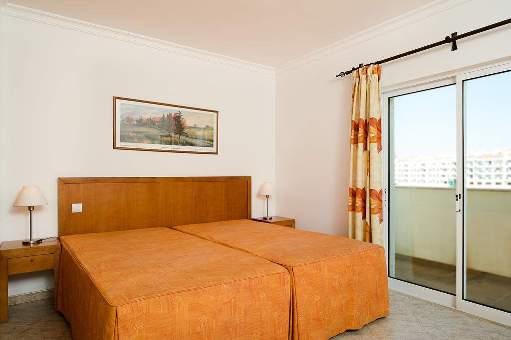 Apartamentos Benvindo By Umbral Albufeira Room photo